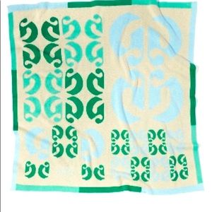 Glossier Blanket - limited edition field greens